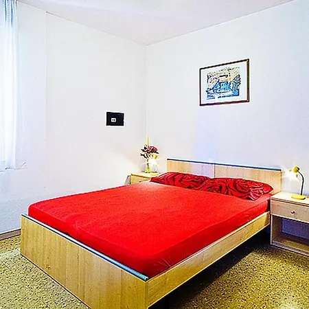 Apartments Aurora A B, Bibione Exterior photo